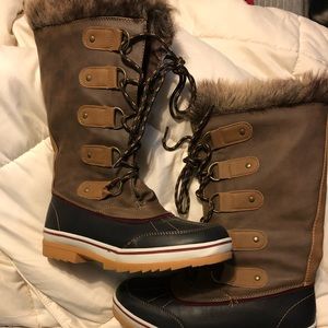 Winter boots